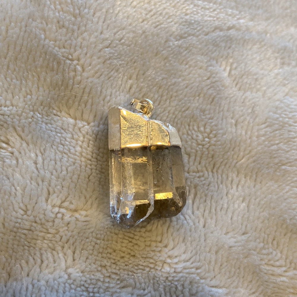 Silver Metal Quartz Crystal Pendant for Necklace